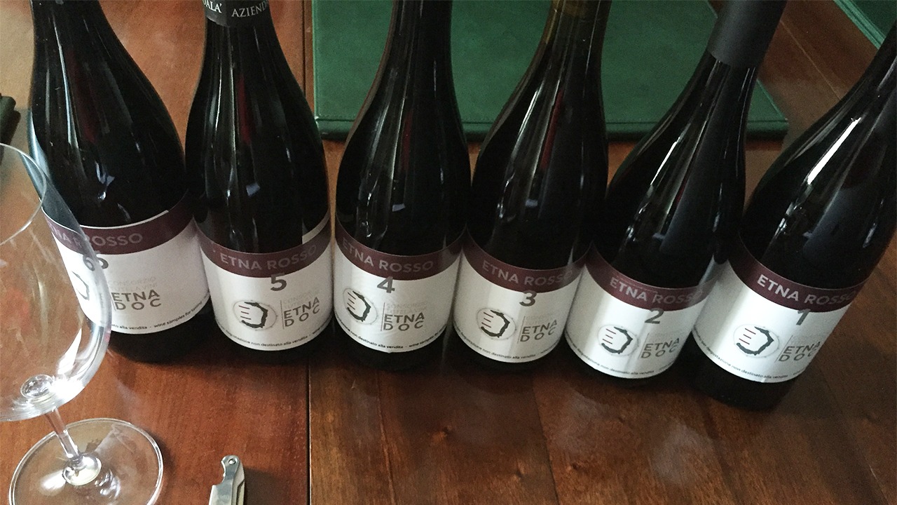 L'ETNA ROSSO su JAMES MAGAZINE di Erika Mantovan